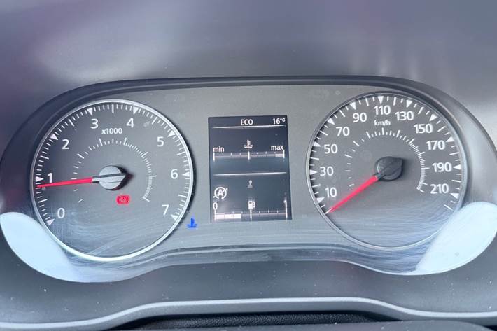 Hvid Dacia Duster fra 2018