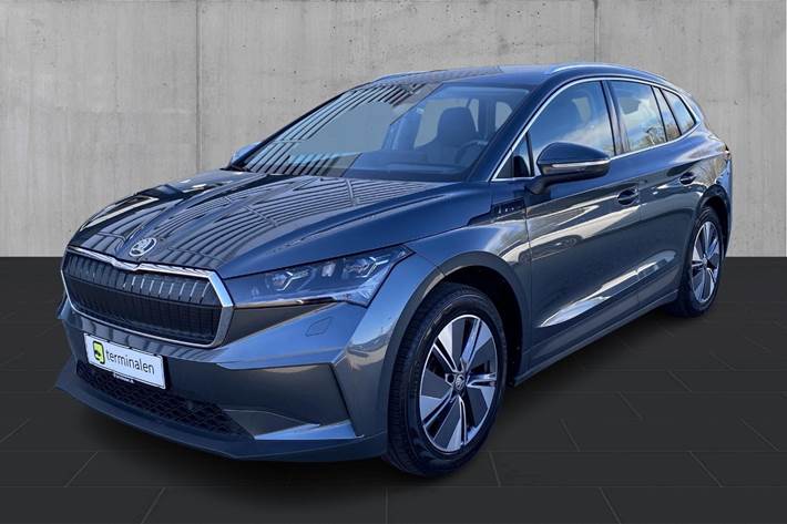 Grå Skoda Enyaq fra 2021
