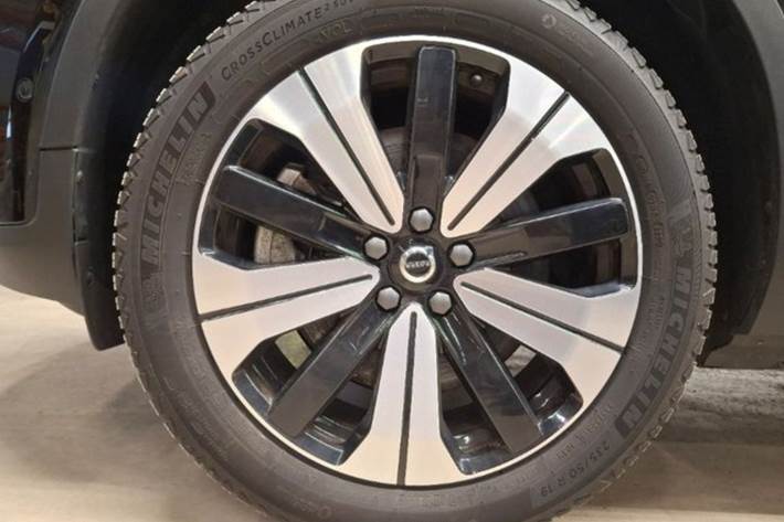 Sort Volvo C40 fra 2023