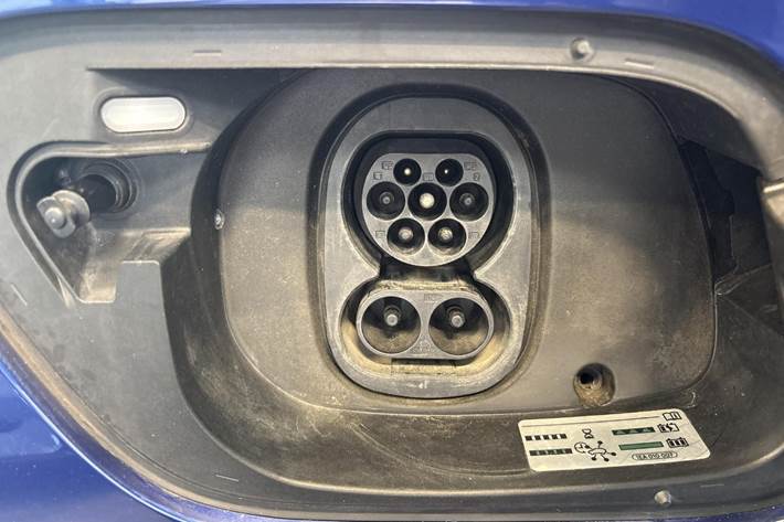 Blå VW ID.4 fra 2021