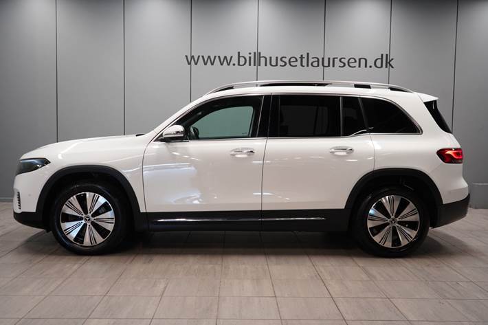Hvid Mercedes EQB250 fra 2023