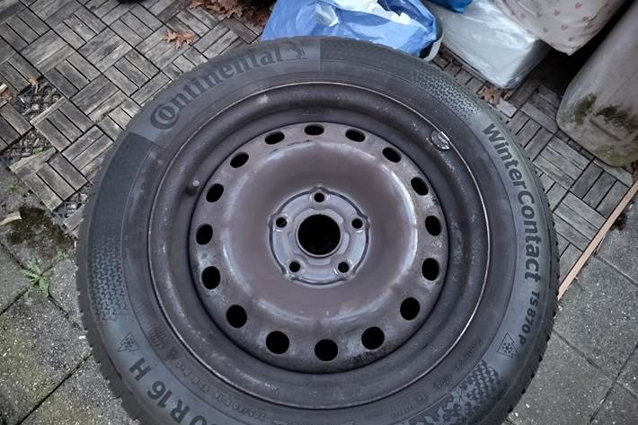 undefined Toyota Avensis fra 2010