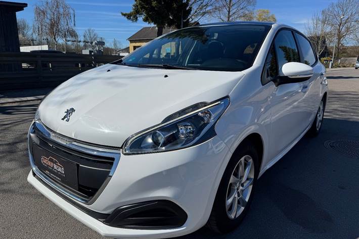undefined Peugeot 208 fra 2016