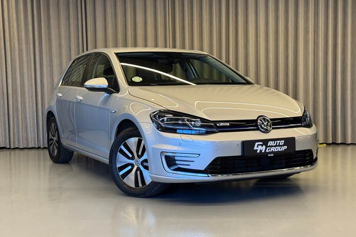 Sølv VW e-Golf VII fra 2019