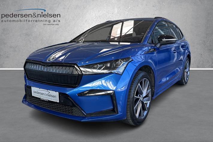 Blå Skoda Enyaq fra 2022