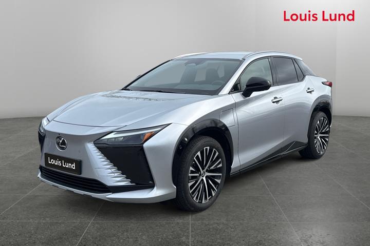 undefined Lexus RZ fra 2025 set udefra