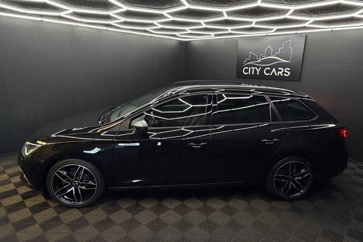 Sort Seat Leon fra 2020