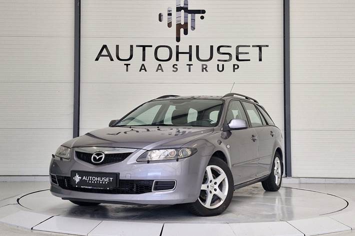 Grå Mazda 6 fra 2006