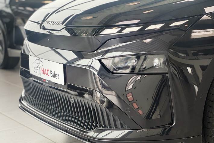 Sort Skoda Enyaq fra 2026