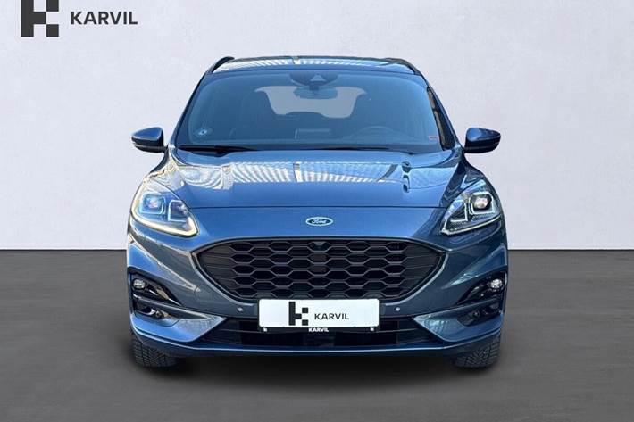 Blå Ford Kuga fra 2023