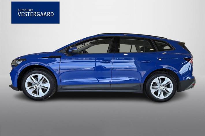 Blå Skoda Enyaq fra 2023