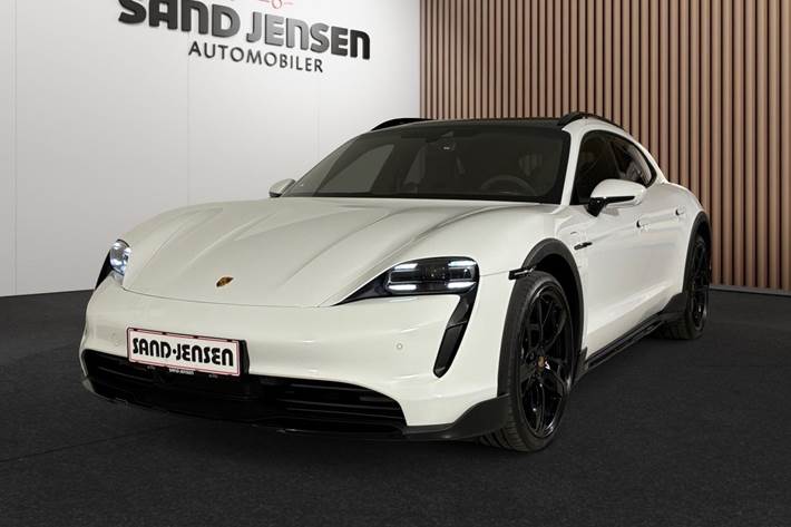 Hvid Porsche Taycan 4S fra 2022 set udefra