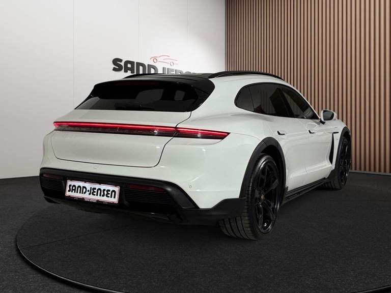 Porsche Taycan 4S Performance+ Cross Turismo