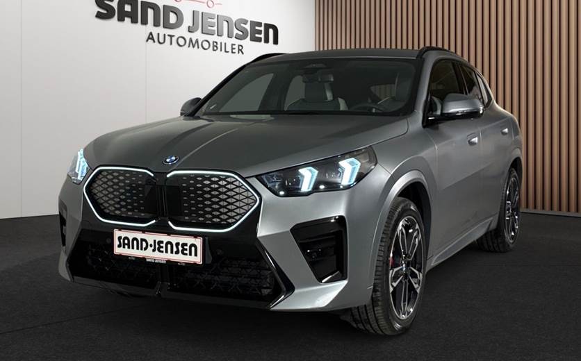 BMW iX2 xDrive30 Fully Charged