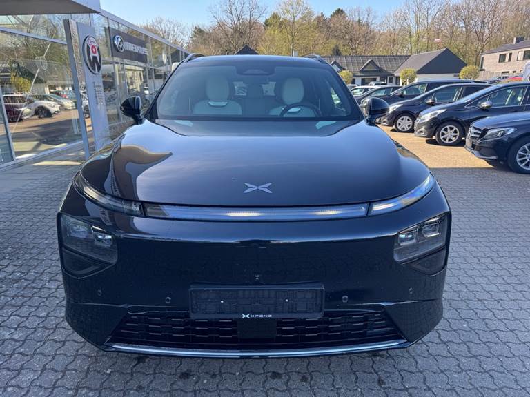 Xpeng G9 Standard Range