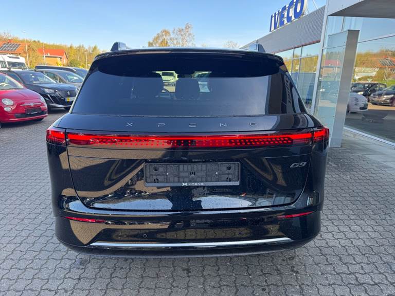 Xpeng G9 Standard Range