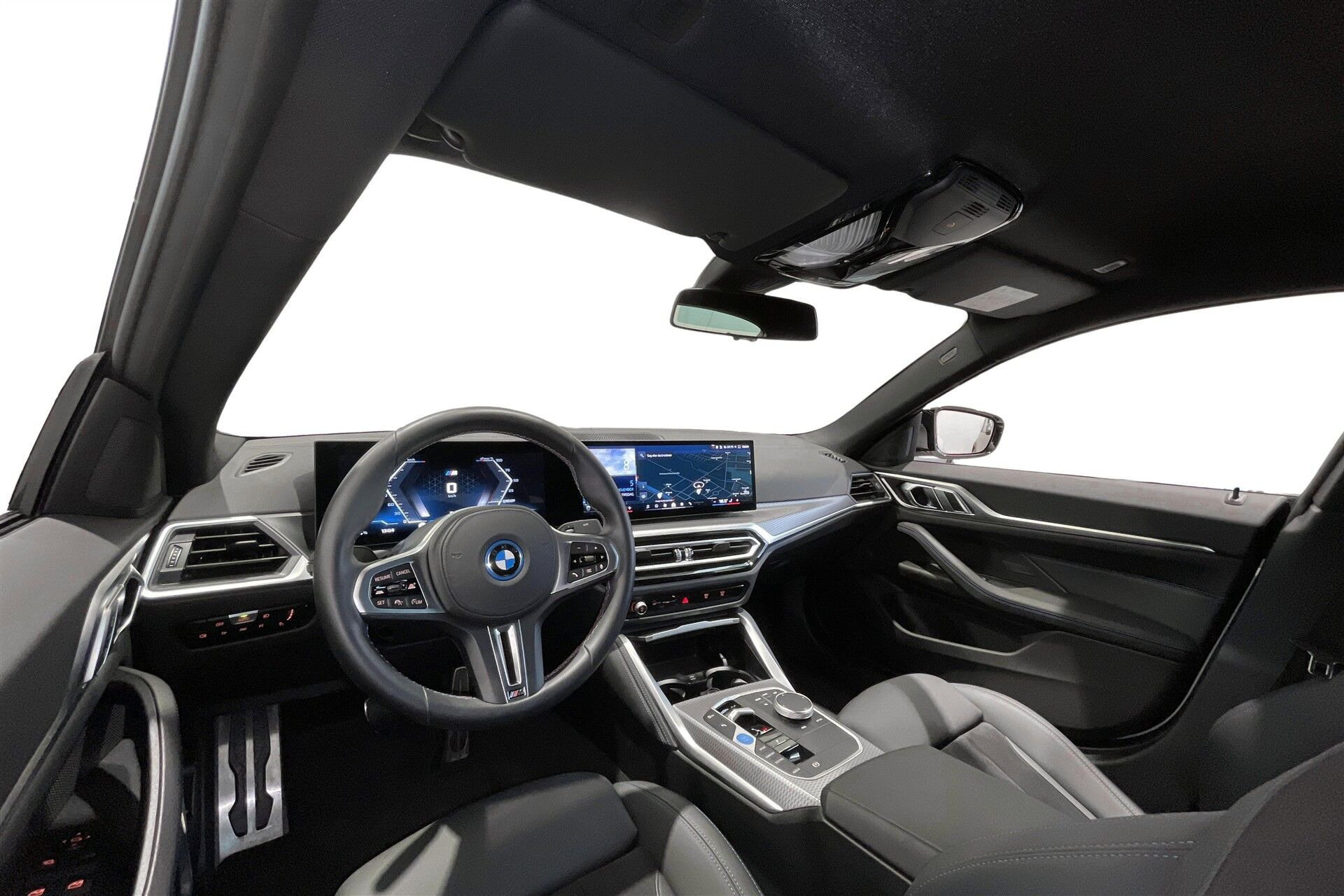 Hvid BMW i4 fra 2023