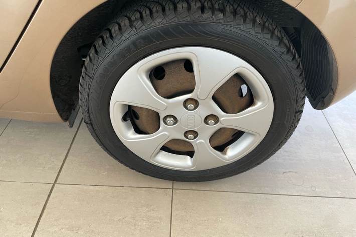 undefined Kia Picanto fra 2012