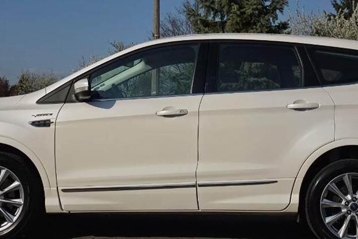 Hvid Ford Kuga fra 2018