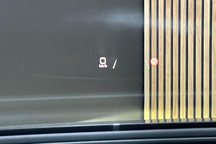Grå Audi Q4 e-tron fra 2022