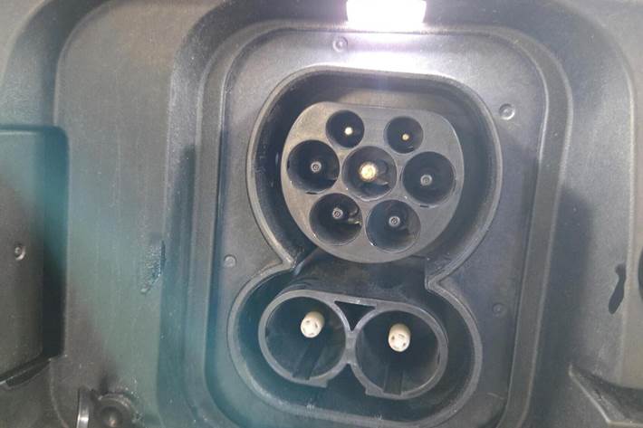 Hvid Kia e-Soul fra 2023