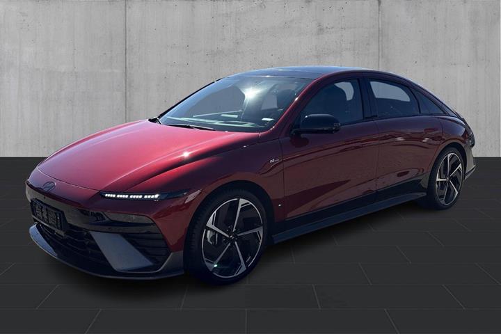 Grå Hyundai Ioniq 6 fra 2026 set udefra