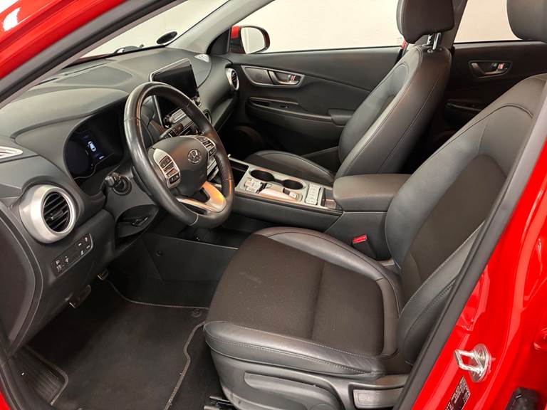 Hyundai Kona 64 EV Premium