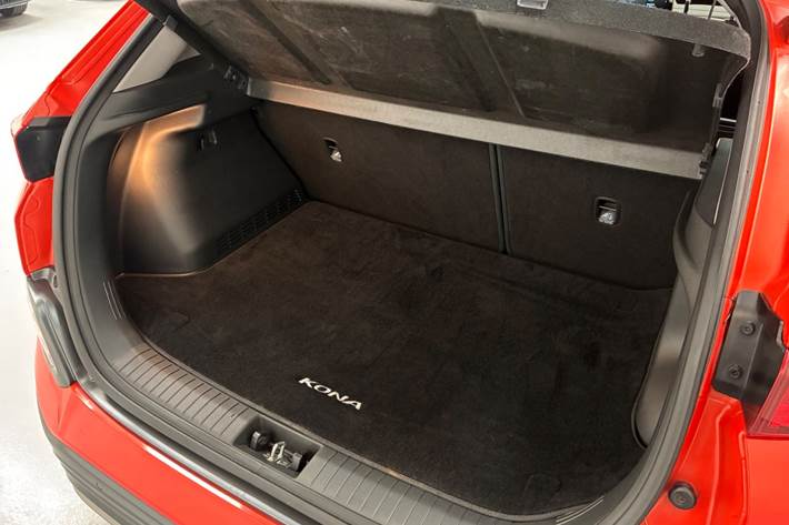 Rød Hyundai Kona fra 2020