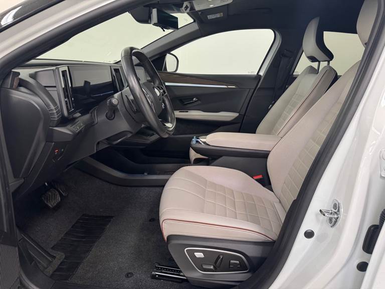 Renault Megane E-Tech 60 Iconic