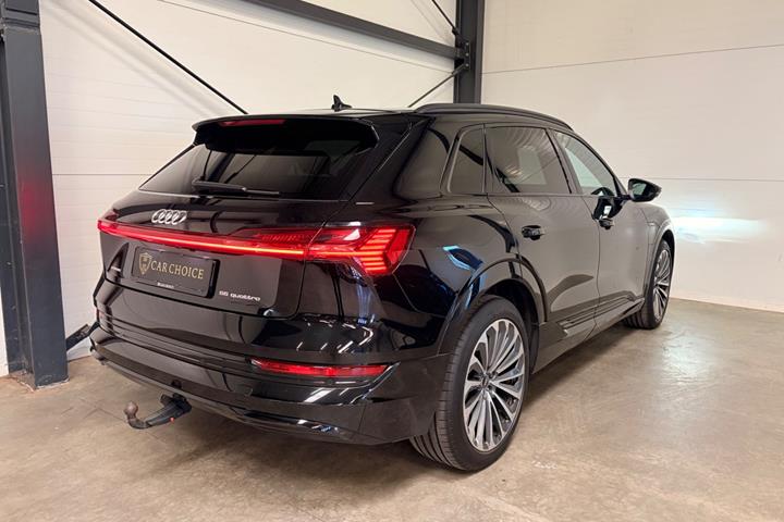 undefined Audi e-tron fra 2021