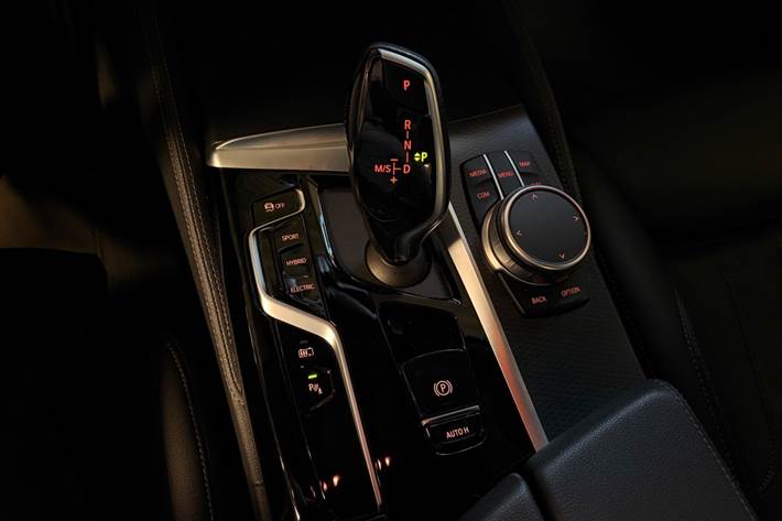 undefined BMW 545e fra 2022