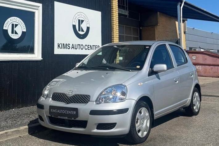 undefined Toyota Yaris fra 2003
