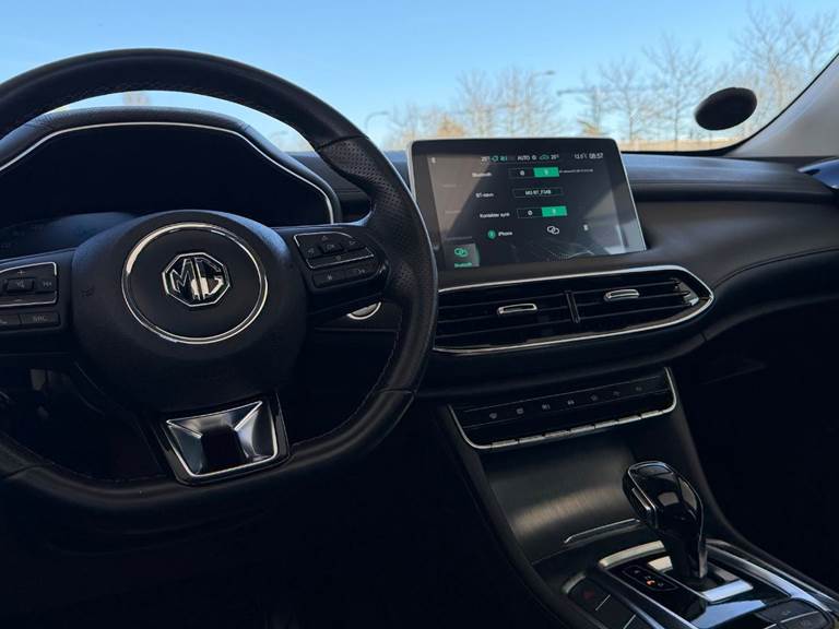 MG EHS 1,5 PHEV Luxury