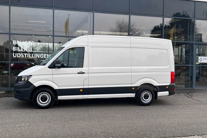 Hvid VW Crafter 35 fra 2024