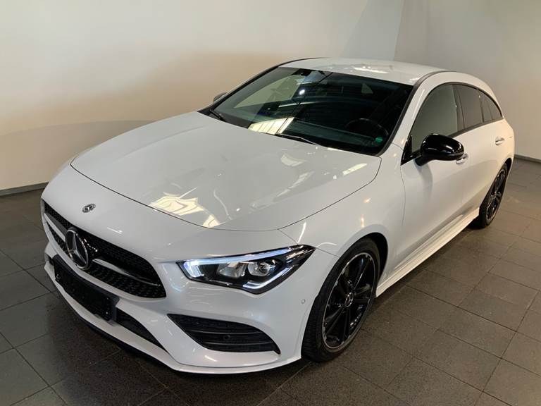 Mercedes CLA200
