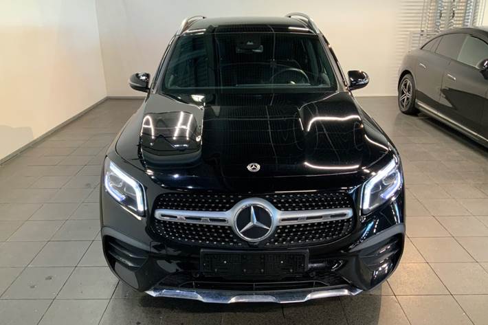 Sort Mercedes GLB200 d fra 2021