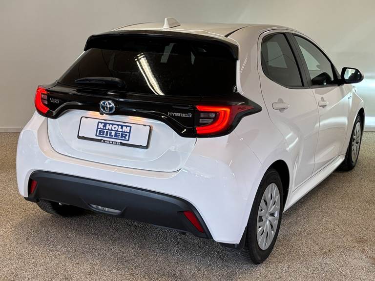 Toyota Yaris 1,5 Hybrid H3 Vision e-CVT