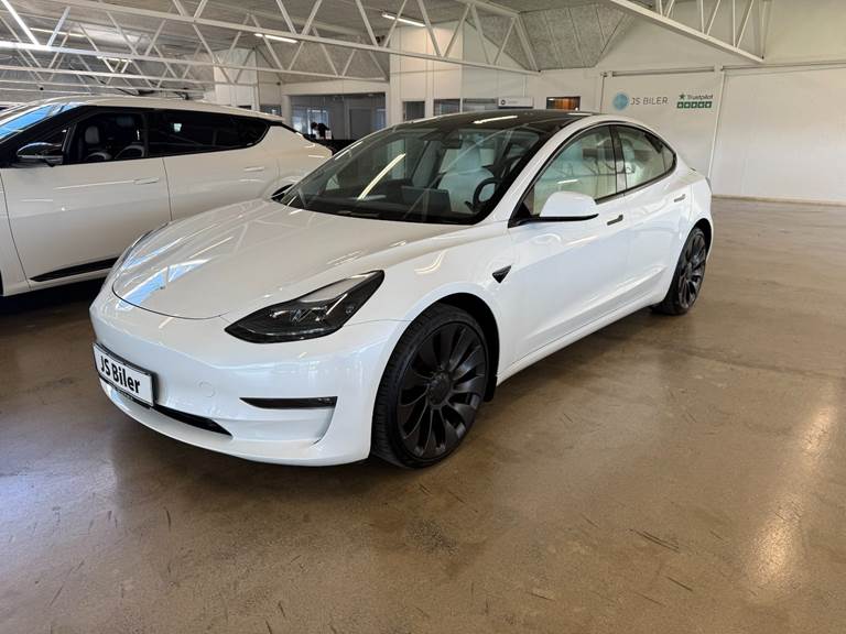 Tesla Model 3 Performance AWD