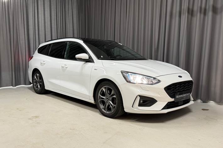 Hvid Ford Focus fra 2019