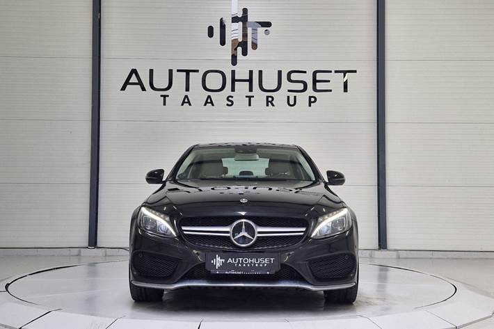 Sort Mercedes C400 fra 2016