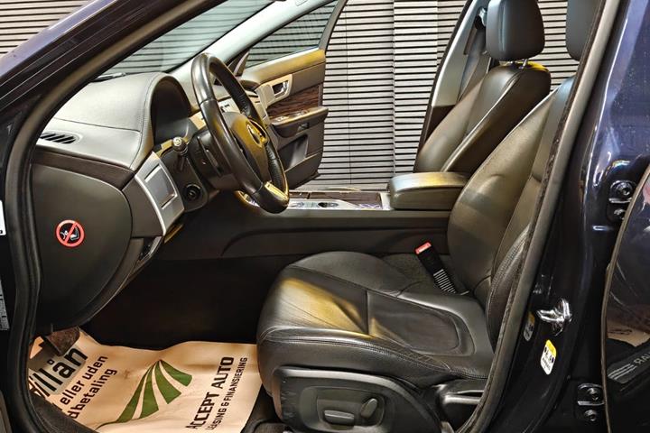 undefined Jaguar XF fra 2014