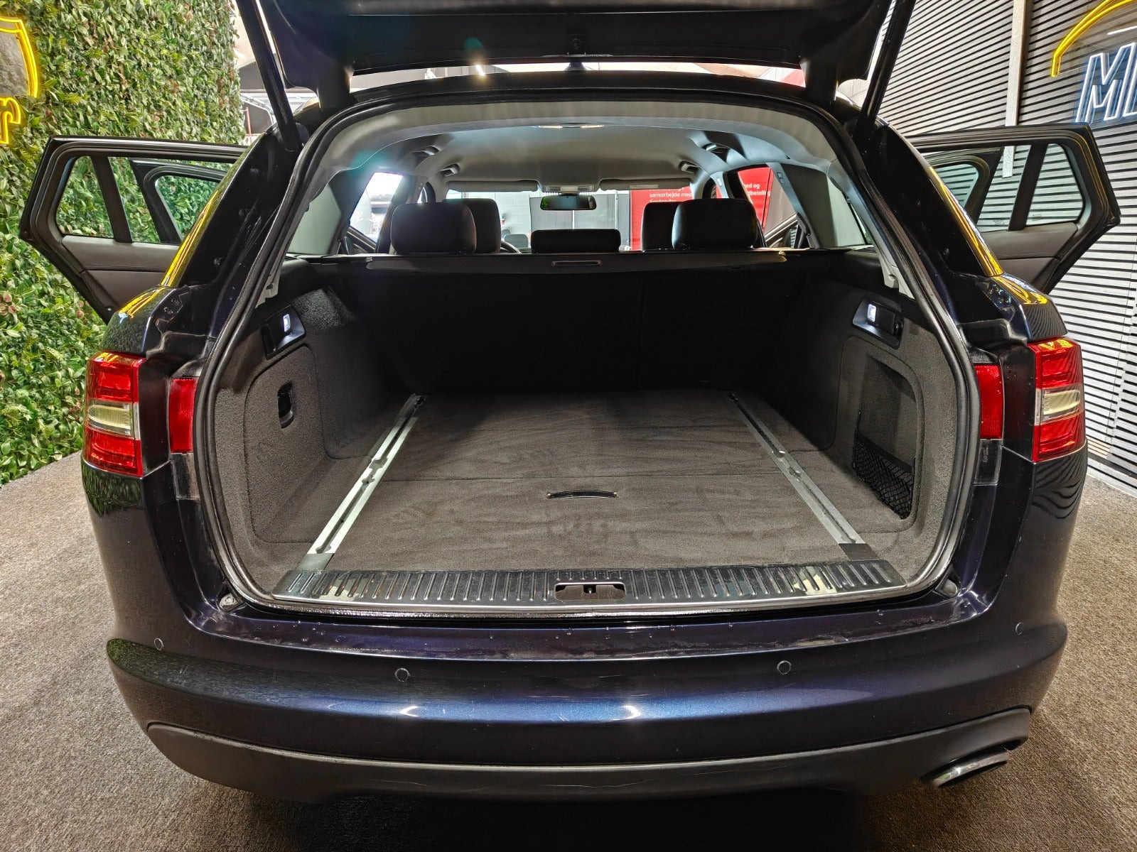 undefined Jaguar XF fra 2014