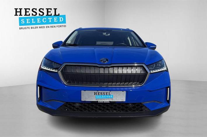 Blå Skoda Enyaq fra 2023