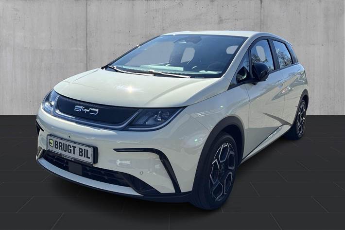 Hvid BYD Dolphin fra 2024