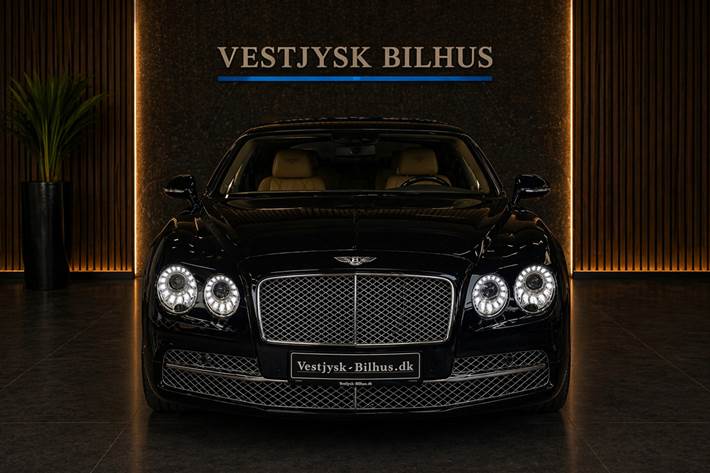Sort Bentley Flying Spur fra 2015