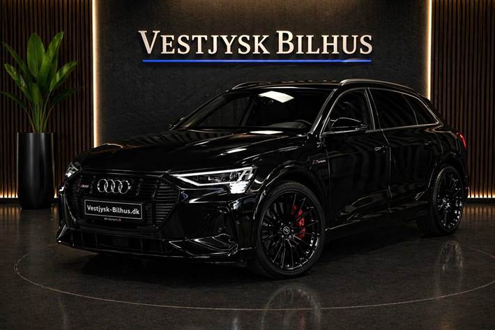 Sort Audi e-tron fra 2022