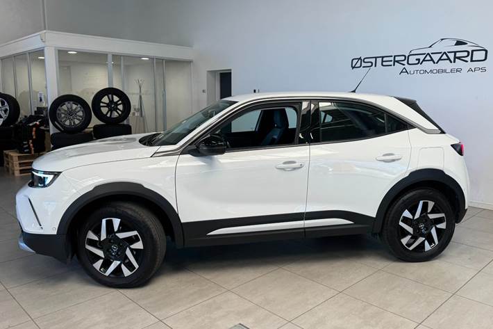 Hvid Opel Mokka-e fra 2022