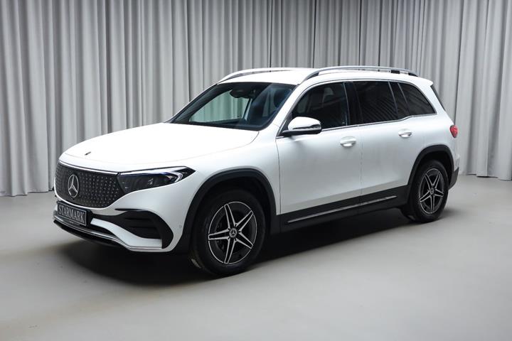Hvid Mercedes EQB250+ fra 2026