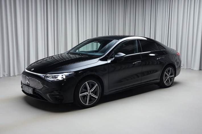Sort Mercedes CLA250+ fra 2025