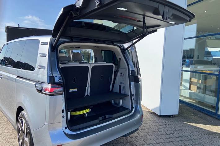 Sølv VW ID.Buzz fra 2026